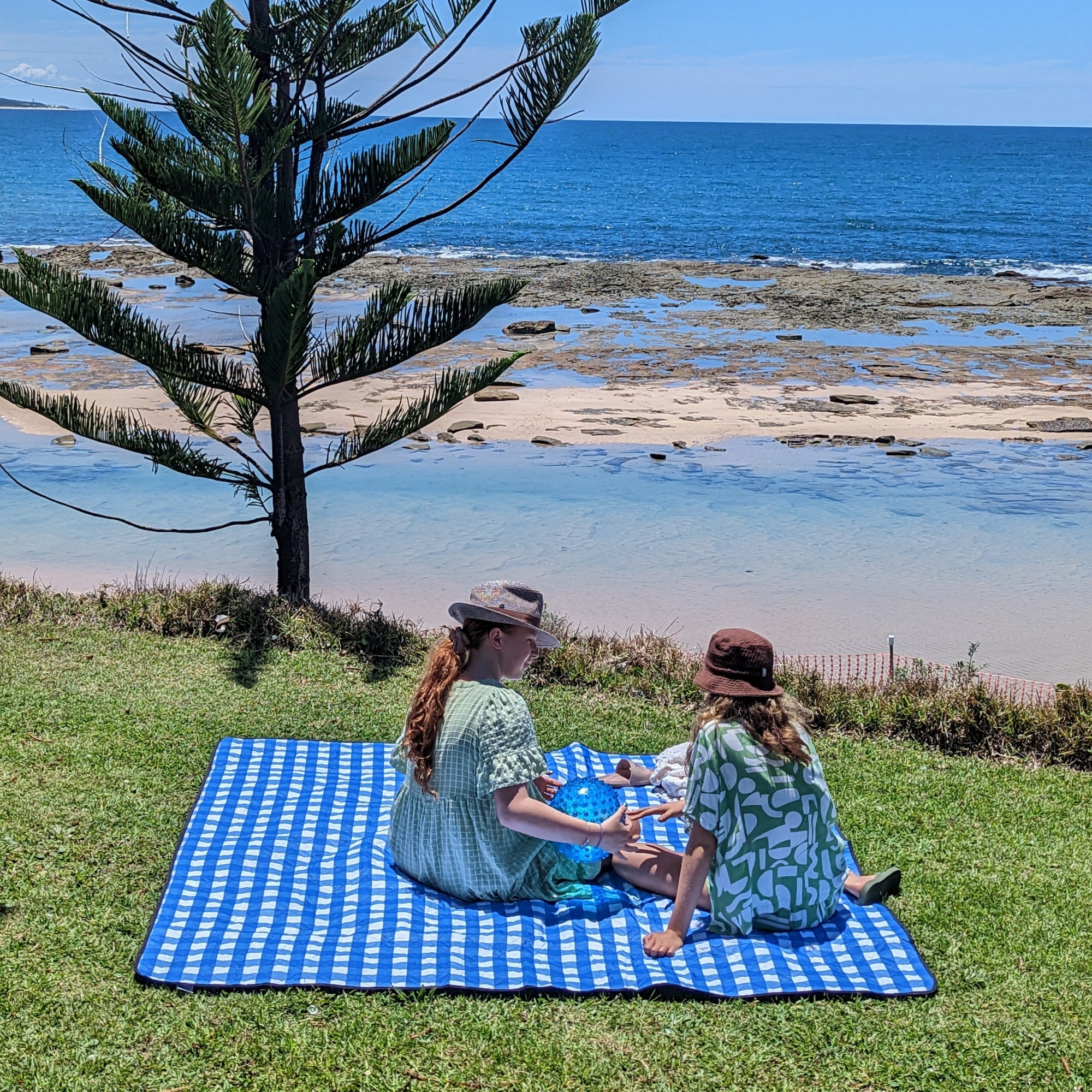 True Gingham Picnic Rug