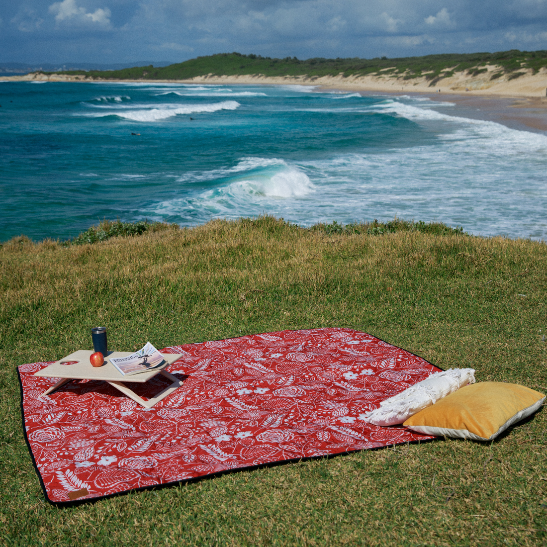 Flora Picnic Rug