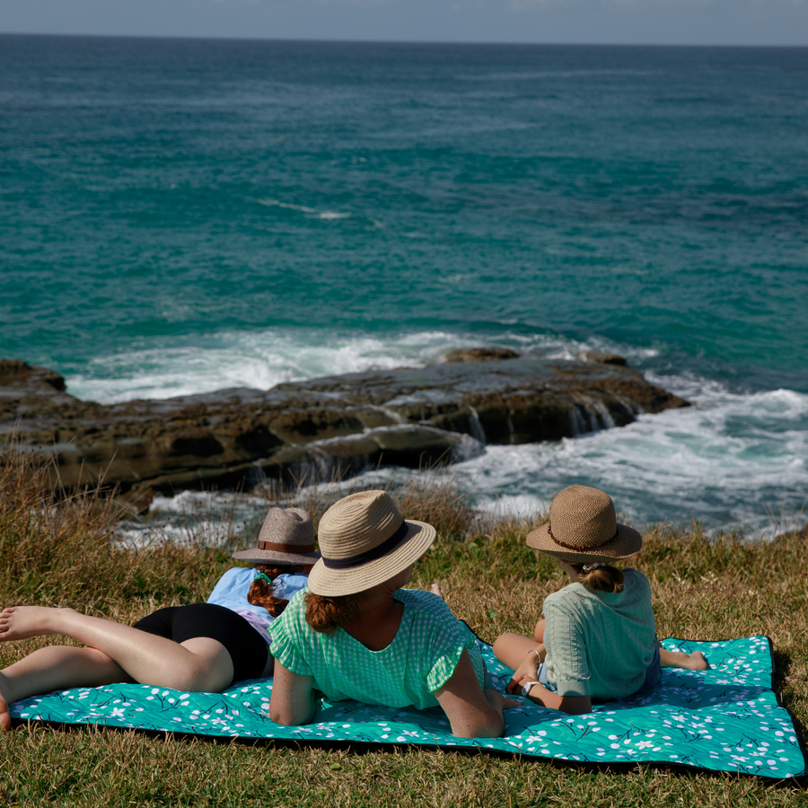 Blossom Picnic Rug